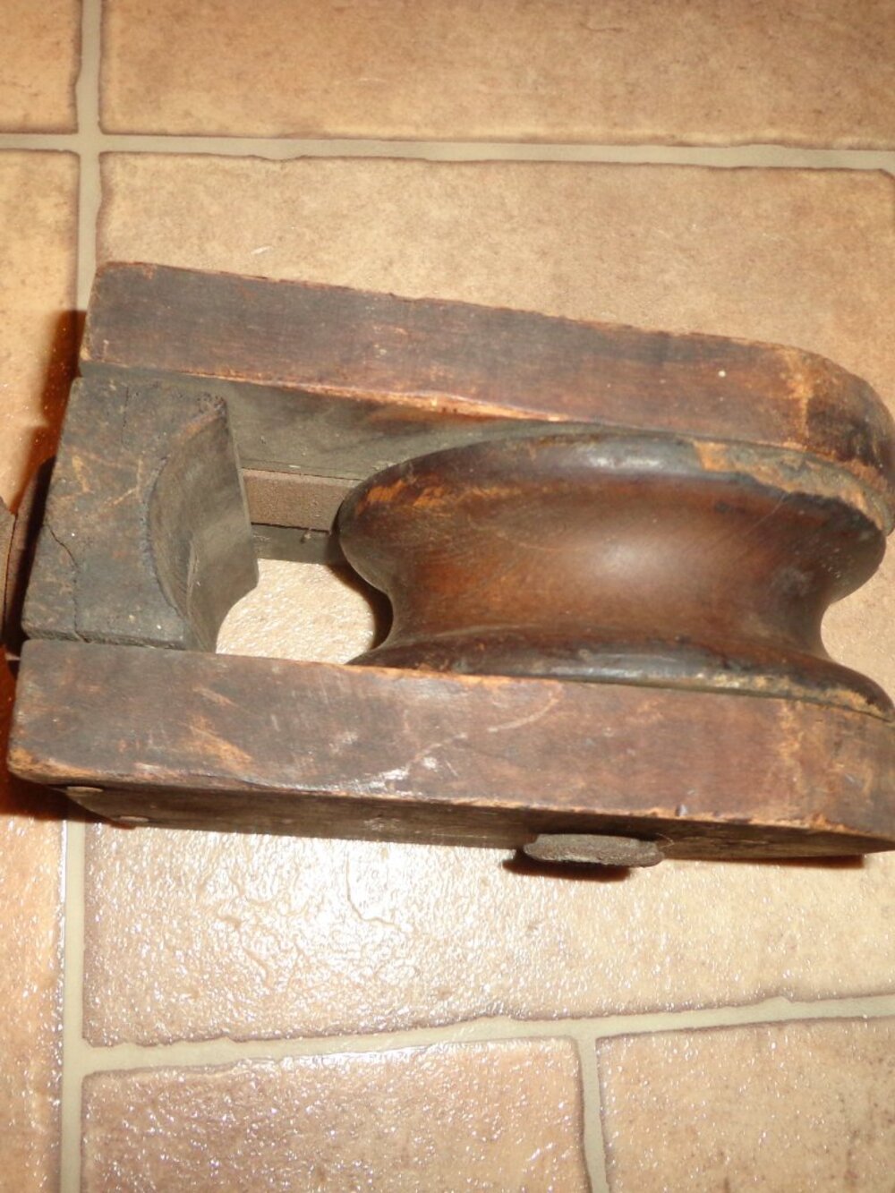 Antique Wood Block & Tackle Cast Iron Single Pulley